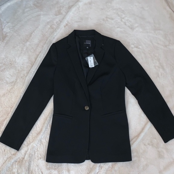 The Limited ✨NWTs✨ Blazer! - Picture 2 of 8